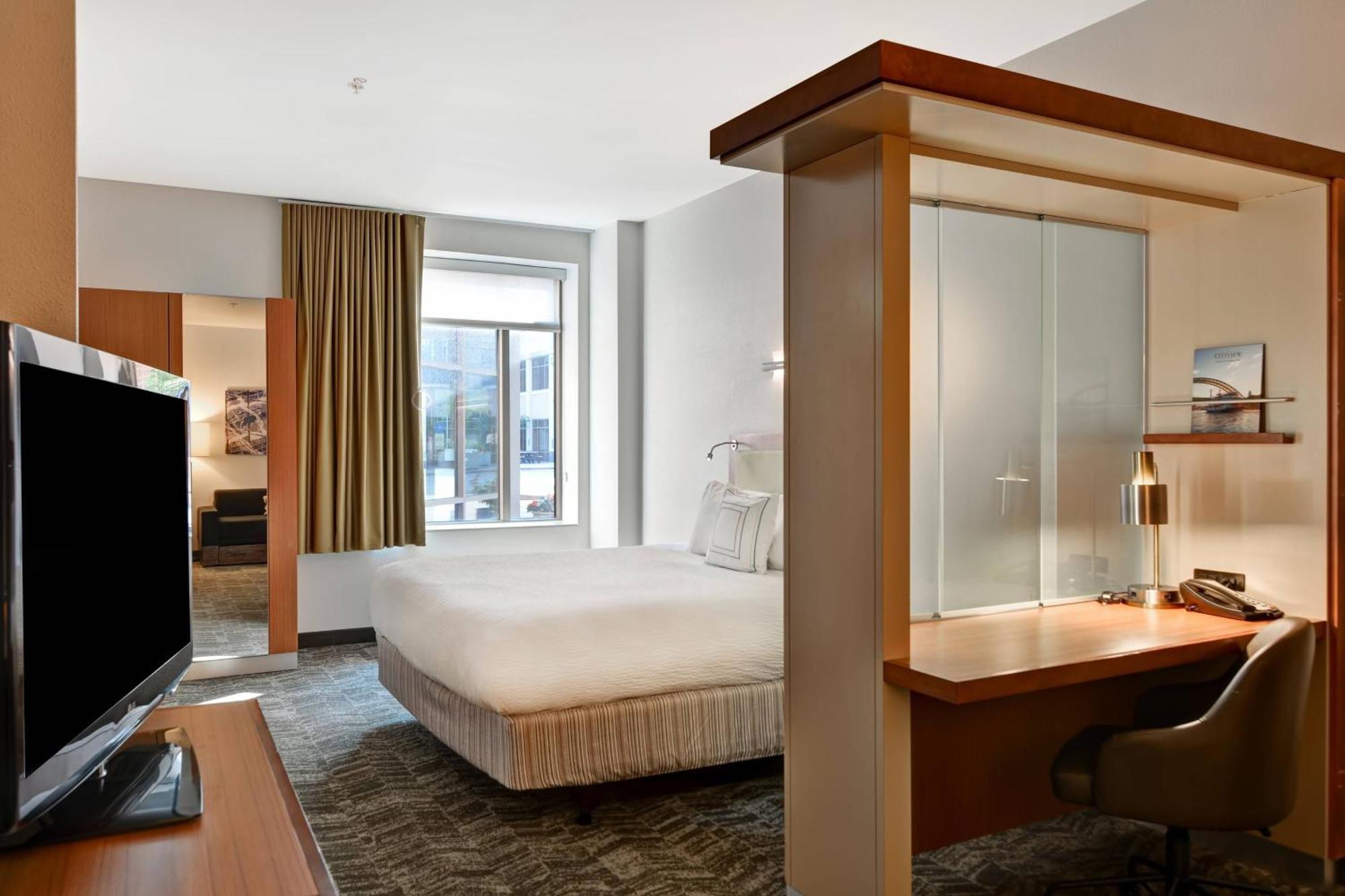 Springhill Suites By Marriott Cincinnati Midtown Exterior foto